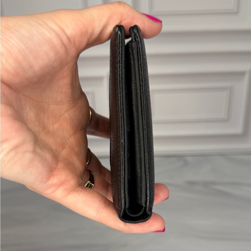 Chanel Black Caviar Leather Bifold Wallet CC Logo | Full Inclusion | Halo Intact - Picture 5 of 14
